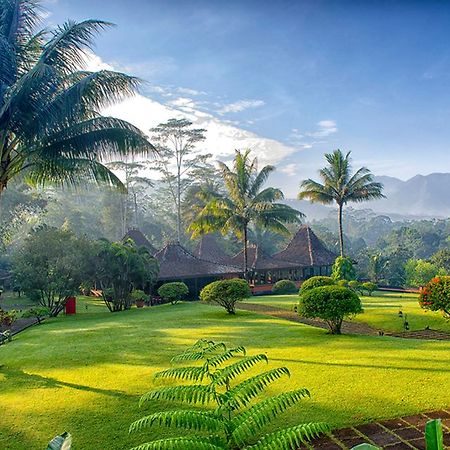 Mesastila Resort And Spa Magelang Exterior foto